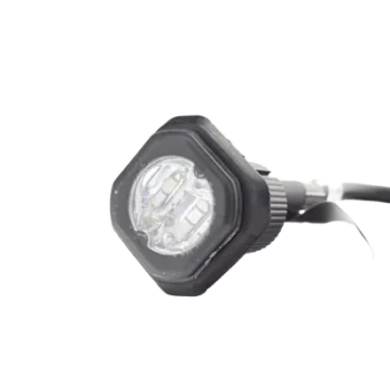 Estrobo Empotrable LED / 6 LED / Rojo/Azul / 69 Patrones de Flash / 12-24 VDC / IP Equivalente SAE Clase I