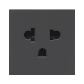 Módulo para Tomacorriente Euroamericano / Color Negro / 45x45 mm (1.77 x 1.77 pulgadas) / Compatible con Torres y Cajas para Escritorio