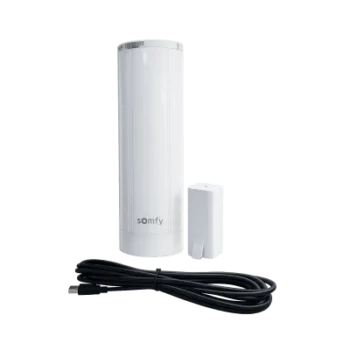 Motor para Cortinas / Batería Recargable 2000 mAh / Capacidad 35 kg / Control RTS 433.42 MHz / Alcance 200 m / Riel hasta 10 m (32.8 ft) / IP30 / Touch Motion