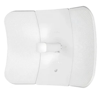 CPE Punto a Punto / 5 GHz / 450 Mbps / Antena 26 dBi / 80 MHz / PoE 24V / -40 a 70°C