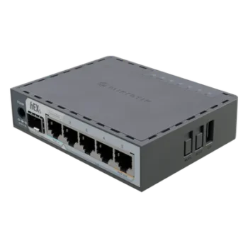 Router / 5 Puertos Gigabit Ethernet / Puerto SFP 2.5G / Dual-Core ARM 950 MHz / 512 MB RAM / PoE-In y PoE-Out / Montaje en Pared