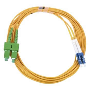 Jumper de Fibra Óptica / Monomodo 9/125 / LC/UPC-SC/APC / Dúplex / 2.0 mm PVC / 3 m (9.84 ft) / Amarillo