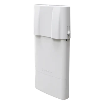 CPE/PtP Exterior / Wi-Fi 6 5 GHz / 2400 Mbps / Conectores RP-SMA / Puerto Gigabit / IP54 / Montaje en Poste