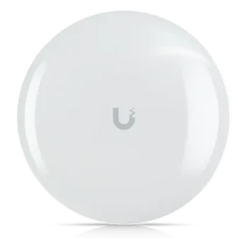 Puente Inalámbrico 5 GHz / Alcance 5+ km (3.1 mi) / Throughput 867 Mbps / MU-MIMO 2x2 / Antena Direccional 19 dBi / IP66 / PoE Passthrough