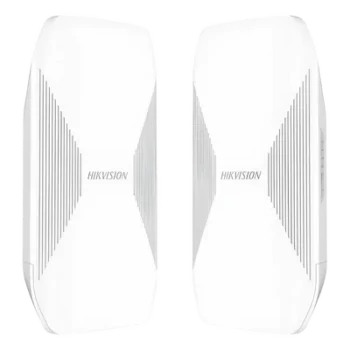 Puente Inalámbrico / 5 GHz / 867 Mbps / Alcance 5 km / 3 Puertos Gigabit / PoE In-Out / IP55 / Kit 2 Unidades