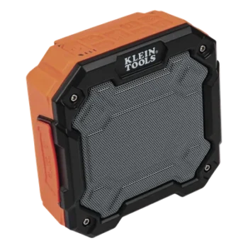 Bocina Bluetooth / Alcance 30 m (98.4 ft) / Autonomía 20 h / IP54 / Resistente a Caídas 2 m (6.6 ft) / Conexión en Cadena