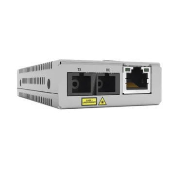 Convertidor de medios / 10/100TX a 100FX / Multimodo SC / 2 km / TAA / Multiregión PSU / 0°C a 50°C