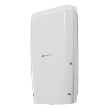 Switch de exterior / 4x SFP+ 10 Gbps / 1x Gigabit Ethernet / IP66 / PoE 802.3af/at / ARM 800 MHz / 256 MB RAM