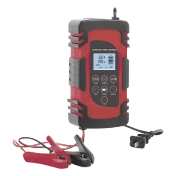 Cargador de Baterías / 12 o 24 Vcc / hasta 40 Ah / 1 A / 100-220 VCA / Plástico ABS
