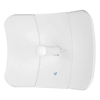 Cliente PtMP LTU™ Long Range, 5 GHz (4.8 - 6-2 GHz) con antena integrada de 26 dBi