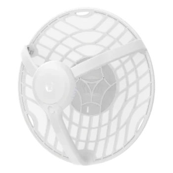 Radio airMAX LR de alta capacidad, hasta 1 Gbps en 60 GHz con failover en 5 GHz, con antena integrada de 38 y 11 dBi respectivamente