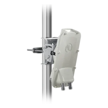 PTP-550 Hasta 1.36 GBps / 5.150 - 5.950 GHz / 802.11 AC Wave 2 MU-MIMO 4: 4x4 / BackHaul Conectorizado - C050055H004A