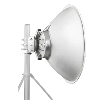 Antena altamente direccional / 4 ft / Para radio B11 / 41 dBi / Conector guía de onda / 10.1-11.7 GHz / Diametro1.2 m
