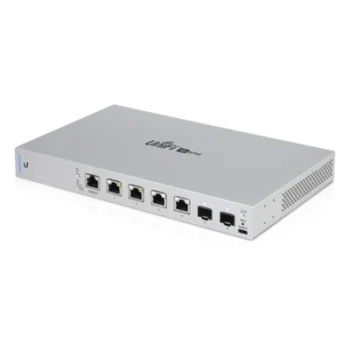 Switch UniFi 7 puertos (1 x consola, 4 x PoE++ 802.3bt y 2 SFP+)