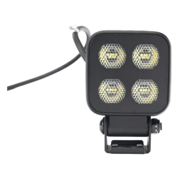 Luz de Trabajo LED / 2650 Lúmenes / 12-24 VCD / Haz Amplio / Disipador de Aluminio / Lente de Policarbonato