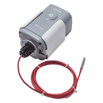 Sensor Industrial de Temperatura y Humedad / LoRaWAN / Hasta 500°C / Rango 0.25-10 m (0.82-32.81 ft) / IP67 / Batería 10 años