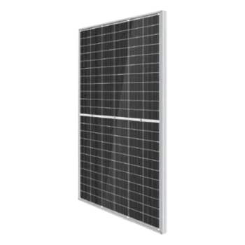 Módulo Solar Bifacial / 715 W / 48.50 V CC / 132 Celdas TOPCON / Eficiencia 23.14% / Resistencia Viento 2400 Pa / Nieve 5400 Pa