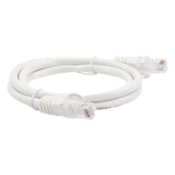 Cable de Parcheo UTP Cat6 / 1 Metro (3.28 Pies) / Blanco / 1 Gbps+ / RJ45