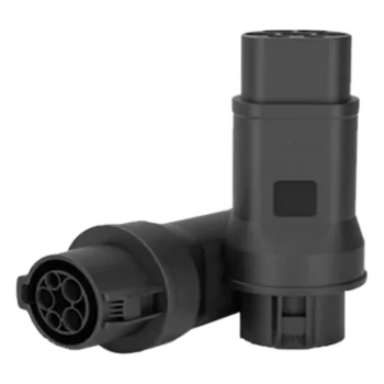 Adaptador EV / Entrada Tipo 1 (SAE J1772) / Salida Tipo 2 (IEC 62196-2) / 7 kW / 32 A / 220 V AC / Monofásico / Compacto y Portátil