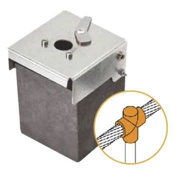Molde de Grafito Vertical / Unión en T / Cable 2/0 AWG a Pica 5/8 in (16 mm) / 70 Soldaduras / Acero Electrogalvanizado / IEC 62305