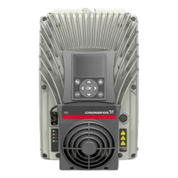 Inversor solar para bomba de agua / 4 kW (5.5 HP) / 440 V trifásico / MPPT integrado / RS-485 Modbus / 13.1 ft (4 m) cableado recomendado