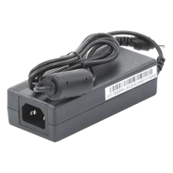 Fuente de Poder Regulada / 48 VCC / 1.35 A / Entrada Universal 100-240 VCA / Conector Plug