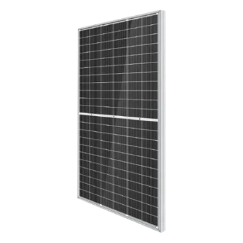 Módulo Solar Fotovoltaico / 700 W / 48.2 V / Celda Tipo N / Bifacial / Monocristalino