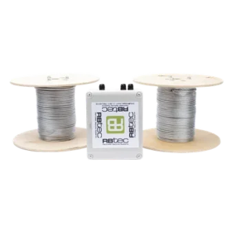 Cable Sensor Perimetral Blindado / 2 Zonas Independientes / 150 m (492 ft) / Detección por Vibración / 11 Niveles de Sensibilidad / IP66 NEMA 4X