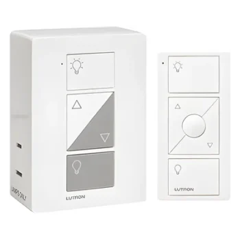 Atenuador Inteligente de Clavija / Control Remoto Inalámbrico / 100 W LED/CFL o 300 W Incandescente/Halógeno / Alcance RF 9 m (29.5 ft) / 120 V