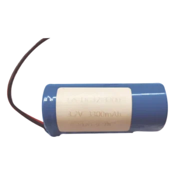 Acumulador de litio / 3.2V / 3300 mAh / Luz estrobo