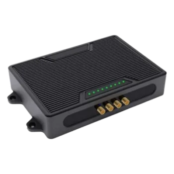 Concentrador UHF / 4 Antenas SMA / Alcance 15 m (49.2 ft) / 902-928 MHz / IP53 / 33 dBm / E/S Digitales