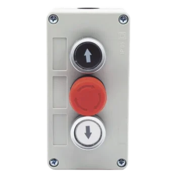 Botonera Triple / Botón Stop Enclavado / 24 VCC / IP40 / 68 x 131 x 51 mm / -20 a 50 °C