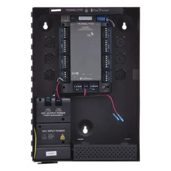 Controlador de Acceso / 4 Lectoras Wiegand 26 Bits / 30,000 Tarjetas / 20,000 Eventos / TCP/IP y RS485 / Expandible a 64 Controladores