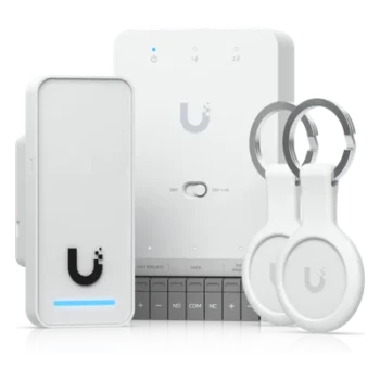 Kit de Control de Acceso / 3,000 Usuarios NFC / PoE++ 45W / 3 Puertos GbE / IP55 / -30°C a 45°C