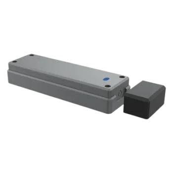 Sensor de Puerta Peatonal Inalámbrico / Tecnología Trio-Frequency Anti Interferencias / Alcance Magnético 25 mm / Batería 3.6V 2600mAh / Vida Útil 2 Años / Compatible con Puertas Seccionales y Batientes