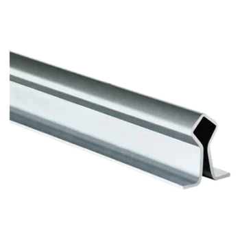 Guía de Piso para Ruedas Tipo V / Acero Galvanizado / 3 m (9.84 ft) / Fijación Empotrada con Cemento