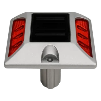 Señalizador Vial Solar / 6 LED Intermitentes / Alcance Visual 800 m (2624.7 ft) / Autonomía 108 h / IP68 / Carga 20000 kg / -25°C a +75°C