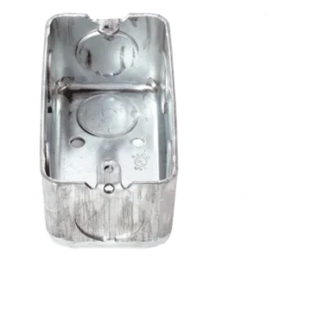 Caja Utilitaria Galvanizada / 4x2 in / 7 Entradas 3/4 in / Profundidad 1.875 in / Resistencia al Fuego 2 h