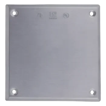 Tapa ciega cuadrada / Aluminio troquelado 1.02 mm / UL-CSA / 2 diámetros 3 mm (0.11') / 0.039 kg