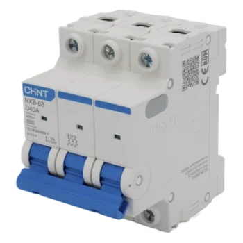 Interruptor Termomagnético / 3 Polos / 40 A / 6 kA / 110-415 Vca / Riel DIN / -35°C a 70°C