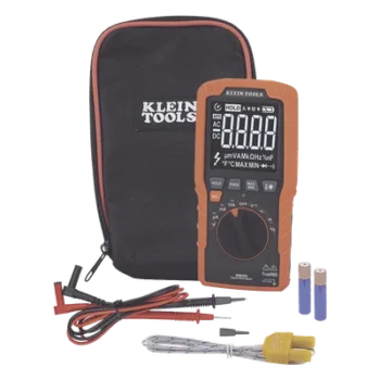 Multímetro Digital / TRMS / 600V CA/CC / 10A CA/CC / Temperatura y Capacitancia / Retroiluminación Automática / Resistente a Caídas 2 m (6.6 ft)