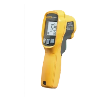 Termómetro Infrarrojo / Rango -30°C a 500°C / Precisión ±1.0% / IP54 / Resistencia Caída 3 m (9.8 ft) / Resolución Óptica 10:1