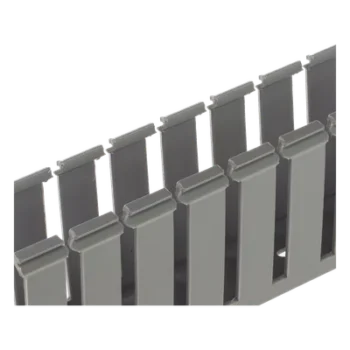 Canaleta Ranurada de PVC / 3.25 in Ancho / 3.12 in Alto / 6 ft (1.8 m) Largo / Tipo G / Gris Claro
