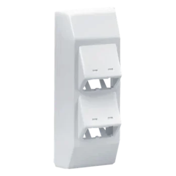 Soporte de 4 Puertos Mini-Com / Bisagras a Presión / Para Canaleta T45 / PVC Rígido / UL94V-0 / Blanco Mate