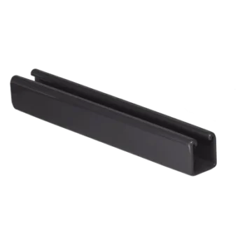 Canal Sólido / 40 x 20 x 200 mm / Acero Galvanizado Cal. 12 / Recubrimiento PVC 40 Mils / IK09 / ASTM B117
