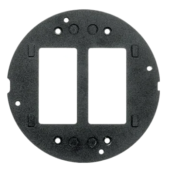 Sub-Placa / Doble Apertura Decorador / Aluminio Fundido / Acabado Negro en Polvo / 136.1 x 136.1 x 58.7 mm /Aplicaciones Multi-Servicio de Gran Capacidad / Instalación Empotrada.
