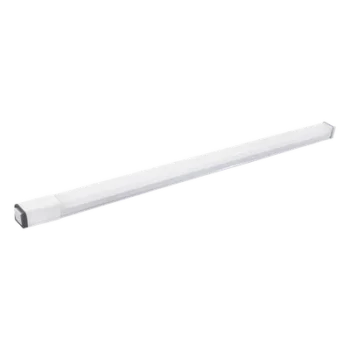 Luminario LED Tipo Regleta / 572 x 24 x 24 mm (1.88 x 0.08 x 0.08 ft) / 127 Vca / Luz Blanca 6 500 K / 900 lm / 9W