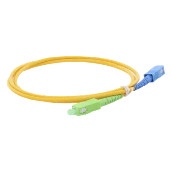 Jumper de Fibra Óptica / Monomodo OS2 G.652D / SC/APC-SC/UPC / Simplex / 1 m (3.28 ft) / Forro PVC 2 mm