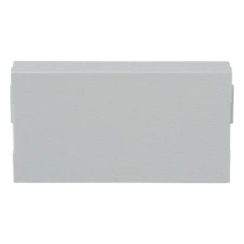 Módulo de Tapa Ciega / Insertos Inclinados y Planos / Diseño Curvo con Etiquetas / Acceso Frontal / Material ABS