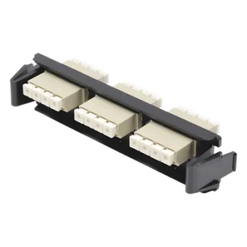 Placa Acopladora de Fibra Óptica / 12 Fibras Multimodo / Conectores LC Quad / Color Beige / Quick-Pack